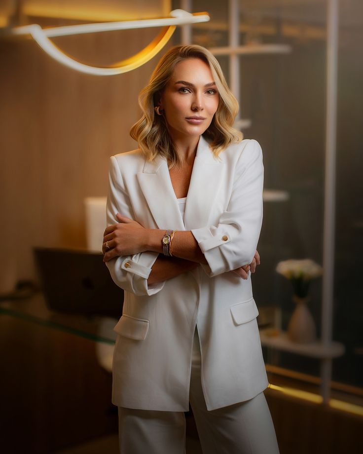 Portrait of Evelyn Vale